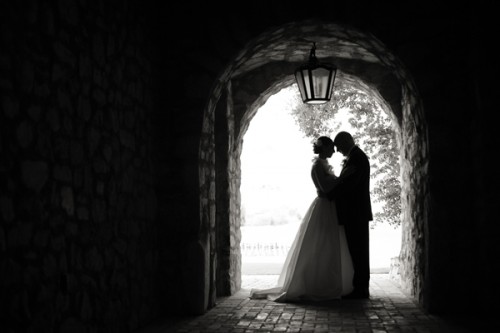 Bride-and-Groom-in-Silhouette-500x333